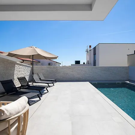 Villa 2-bedroom With Private Pool In